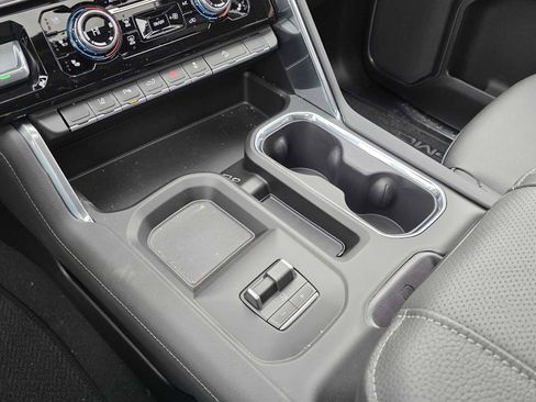 New 2026 GMC Sierra 2500 Denali w/ Technology Package AWD/4WD image 31