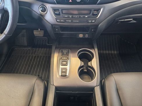 Used 2023 Honda Ridgeline RTL image 18