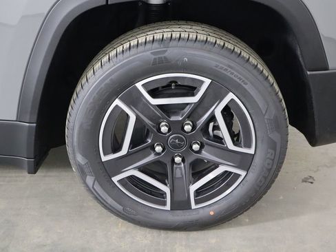 New 2026 Jeep Cherokee Laredo image 45