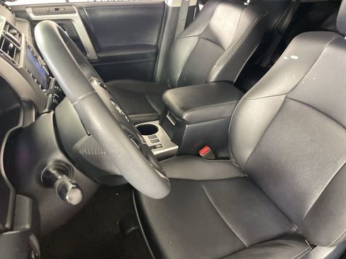 Used 2024 Toyota 4Runner TRD Sport w/ Technology Package AWD/4WD image 19