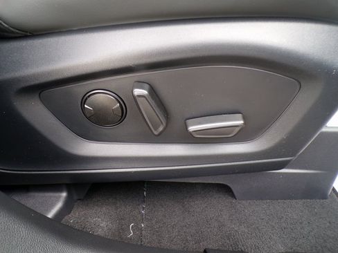 New 2026 Ford Explorer Active w/ Active Comfort Package image 17