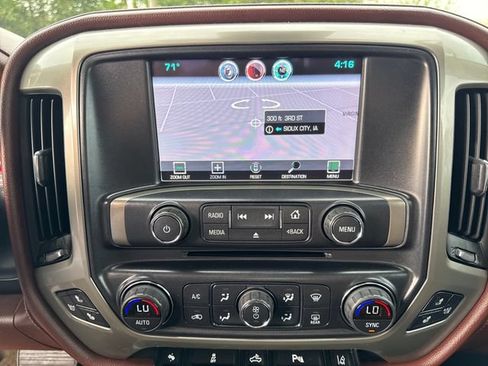 Used 2014 Chevrolet Silverado 1500 High Country w/ High Country Premium Package AWD/4WD image 21