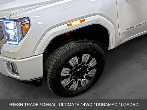 Used 2022 GMC Sierra 2500 Denali w/ Denali Ultimate Package AWD/4WD image 8