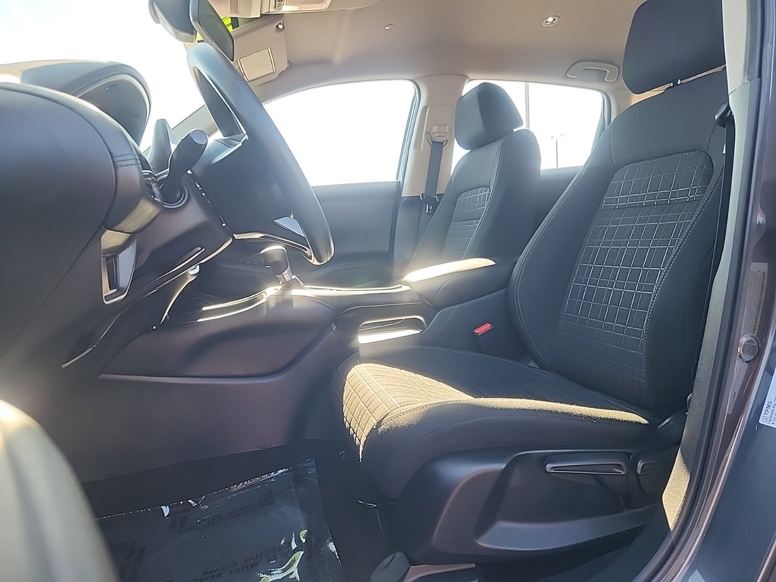 Used 2024 Honda HR-V LX image 25