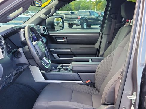 Used 2026 Toyota Tundra SR5 AWD/4WD image 21