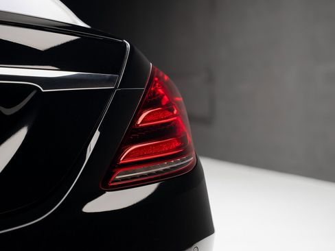 Used 2020 Mercedes-Benz S 450 Sedan image 27