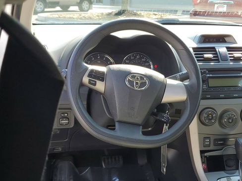Used 2012 Toyota Corolla S FWD image 12