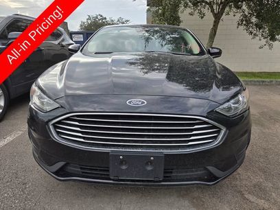 Used 2019 Ford Fusion SE