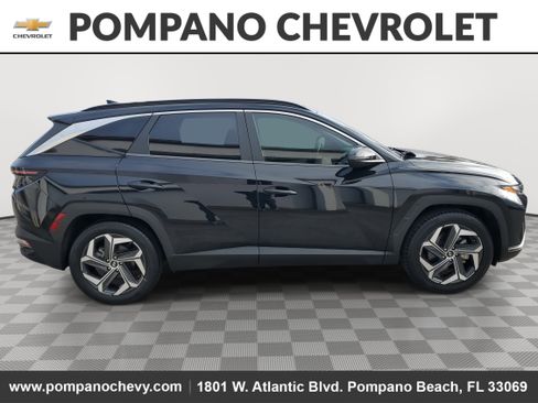 Used 2022 Hyundai Tucson SEL w/ Convenience Package image 2