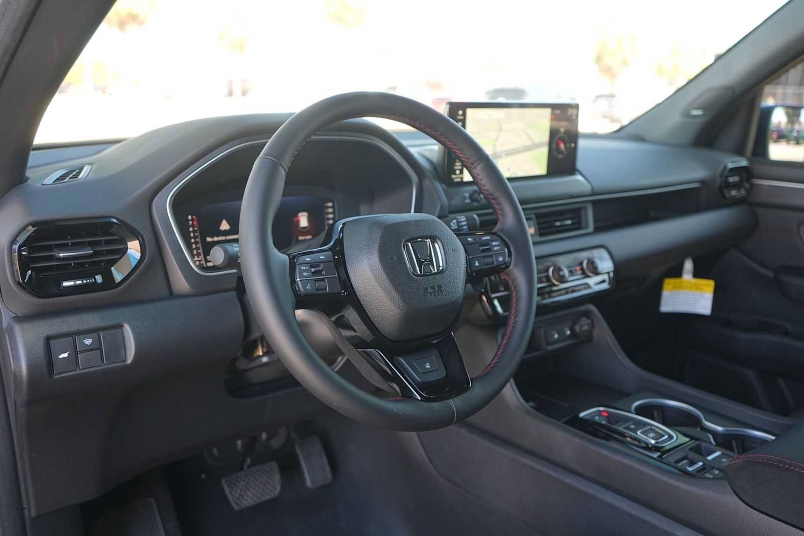 New 2026 Honda Pilot Black Edition image 2