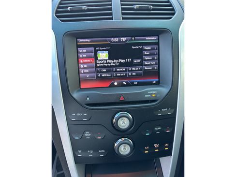 Used 2013 Ford Explorer XLT FWD image 14