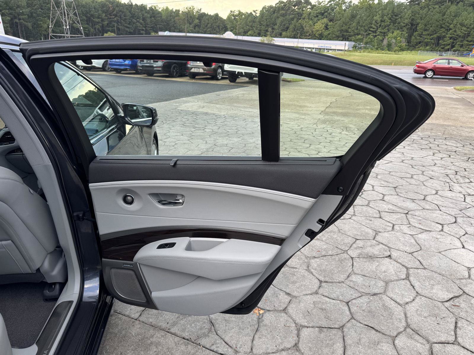Used 2014 Acura RLX w/ Advance Package FWD image 14