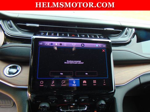 Certified 2025 Jeep Grand Cherokee Summit w/ Adv Protech Group IV AWD/4WD image 30
