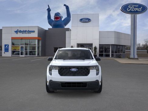 New 2025 Ford Maverick XL image 6