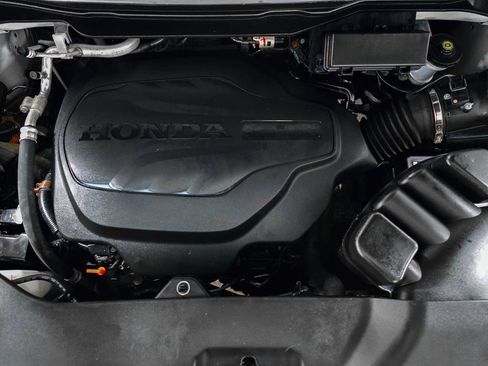 Certified 2022 Honda Pilot Touring image 13