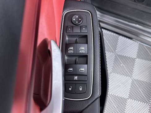 Used 2024 RAM 1500 Rebel AWD/4WD image 25