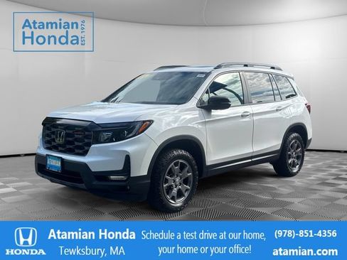 Certified 2024 Honda Passport TrailSport image 1