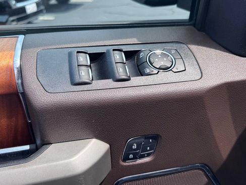 Used 2017 Ford F150 King Ranch AWD/4WD image 24