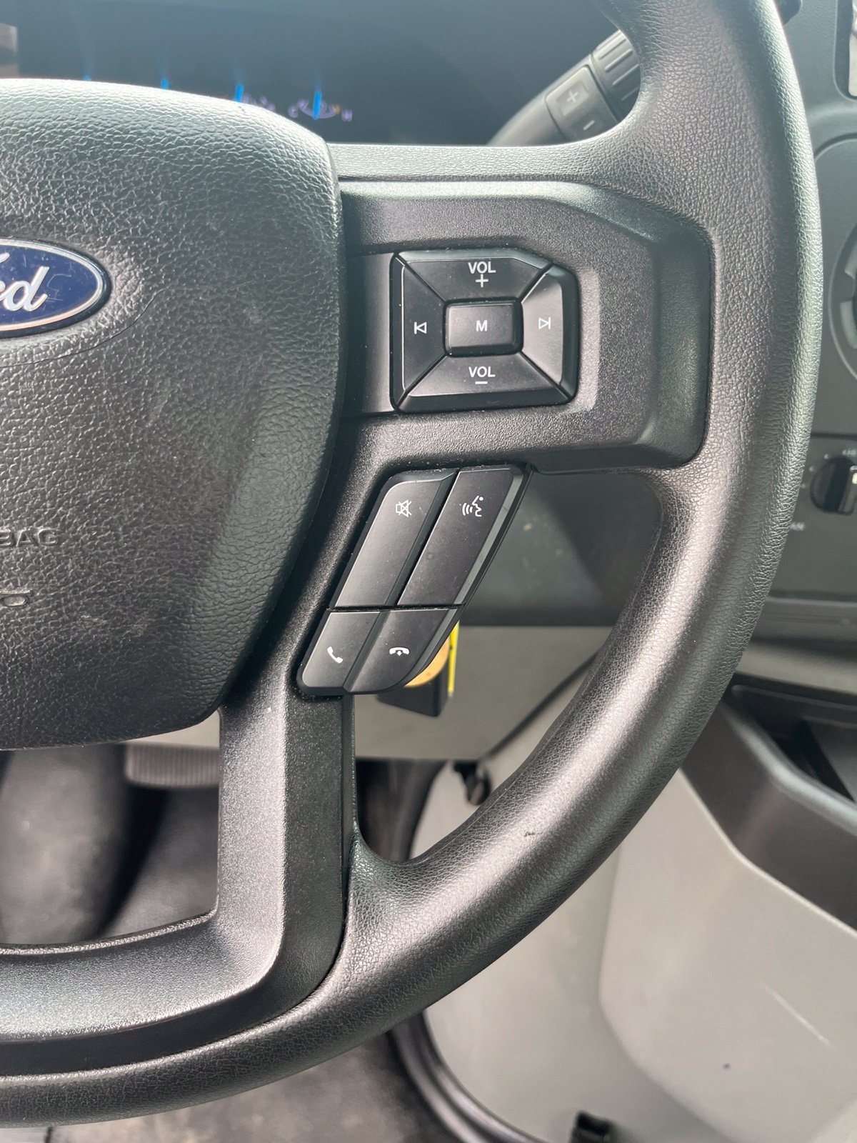 Used 2023 Ford E-350 and Econoline 350 Super Duty w/ Power Windows & Locks Group RWD image 19