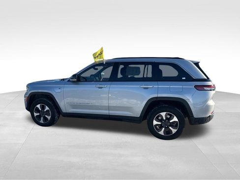 Used 2024 Jeep Grand Cherokee Limited 4xe AWD/4WD image 12
