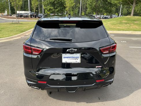 Used 2024 Chevrolet Blazer RS w/ Driver Confidence II Package FWD image 9