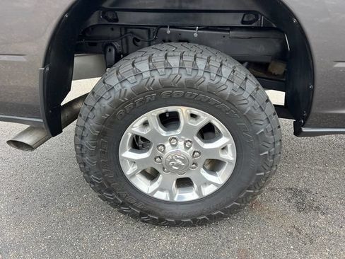 Certified 2024 RAM 2500 Laramie w/ Safety Group AWD/4WD image 9