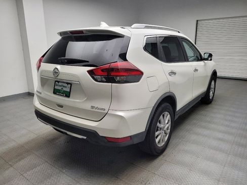 Used 2018 Nissan Rogue SV w/ Premium Package AWD/4WD image 9