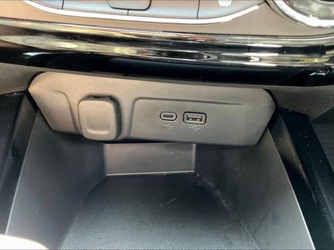 Used 2025 Chevrolet Trax RS w/ Driver Confidence Package FWD image 15
