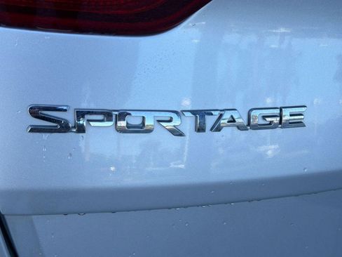Used 2017 Kia Sportage EX w/ EX Technology Package AWD/4WD image 32