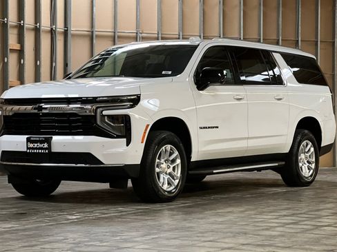 New 2026 Chevrolet Suburban LS w/ LPO, Dark Essentials Package AWD/4WD image 8
