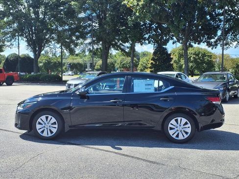 New 2025 Nissan Sentra S image 4