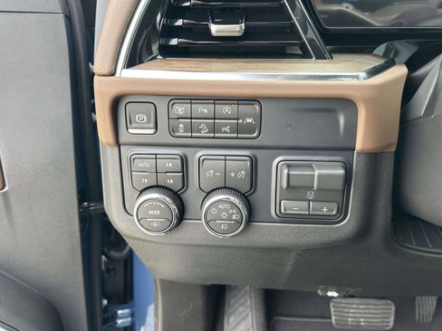 New 2026 Chevrolet Tahoe High Country AWD/4WD image 21