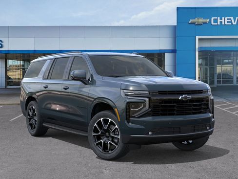 New 2026 Chevrolet Suburban RST w/ Comfort Package AWD/4WD image 8