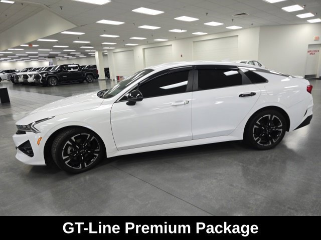 Used 2023 Kia K5 GT-Line w/ GT-Line Premium Package FWD image 3