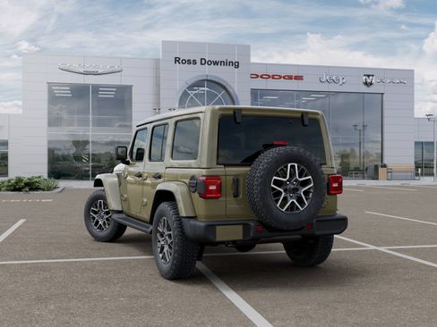 New 2026 Jeep Wrangler Unlimited Sahara AWD/4WD image 3
