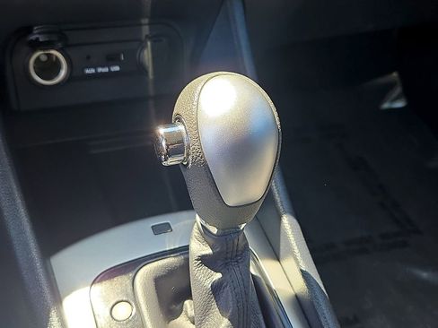 Used 2014 Kia Rio LX FWD image 17