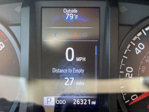 Used 2023 Toyota Tacoma SR AWD/4WD image 16