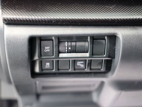 Used 2019 Subaru Crosstrek 2.0i Premium AWD/4WD image 15