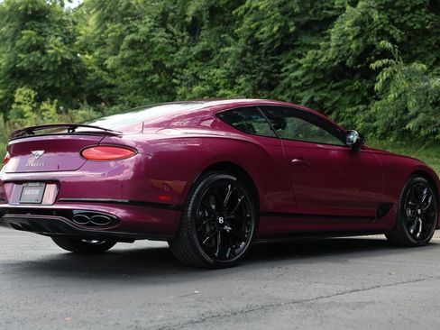 Used 2024 Bentley Continental GT S image 3
