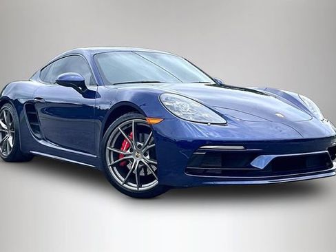 Used 2025 Porsche 718 Cayman S RWD image 1