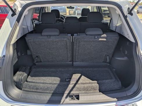 Used 2023 Volkswagen Tiguan S image 12