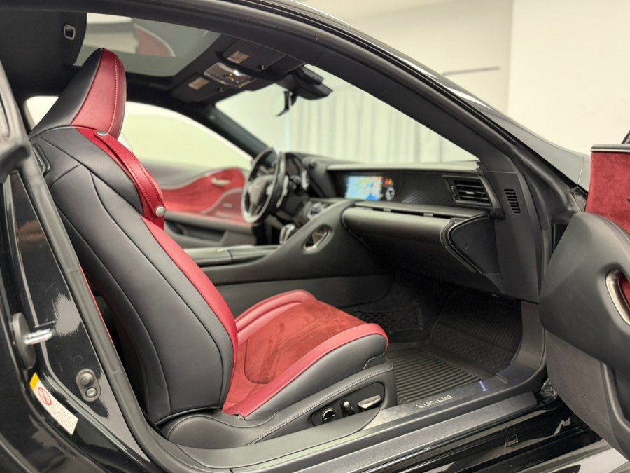 Used 2018 Lexus LC 500 Coupe w/ Sport Package RWD image 41