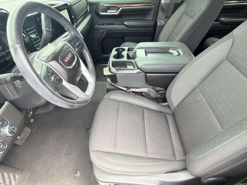 Used 2022 GMC Sierra 1500 Elevation RWD image 5
