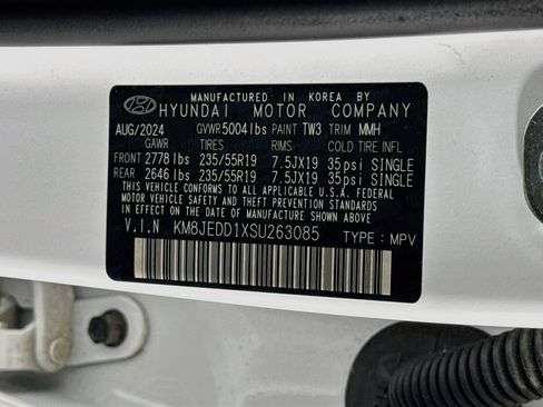 Used 2025 Hyundai Tucson Limited AWD/4WD image 34