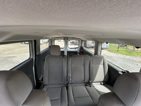 Used 2018 Nissan NV 3500 S RWD image 11