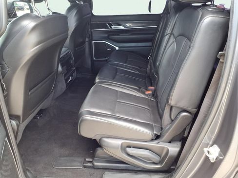 Used 2022 Jeep Wagoneer Series II w/ Premium Group I RWD image 23