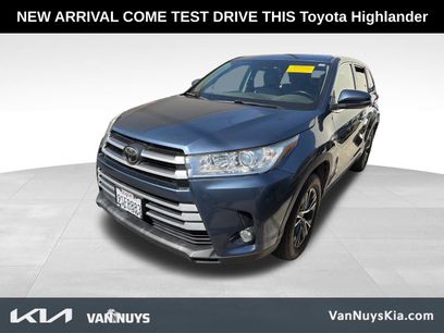 Used 2017 Toyota Highlander Plus w/ Carpet Mat Package