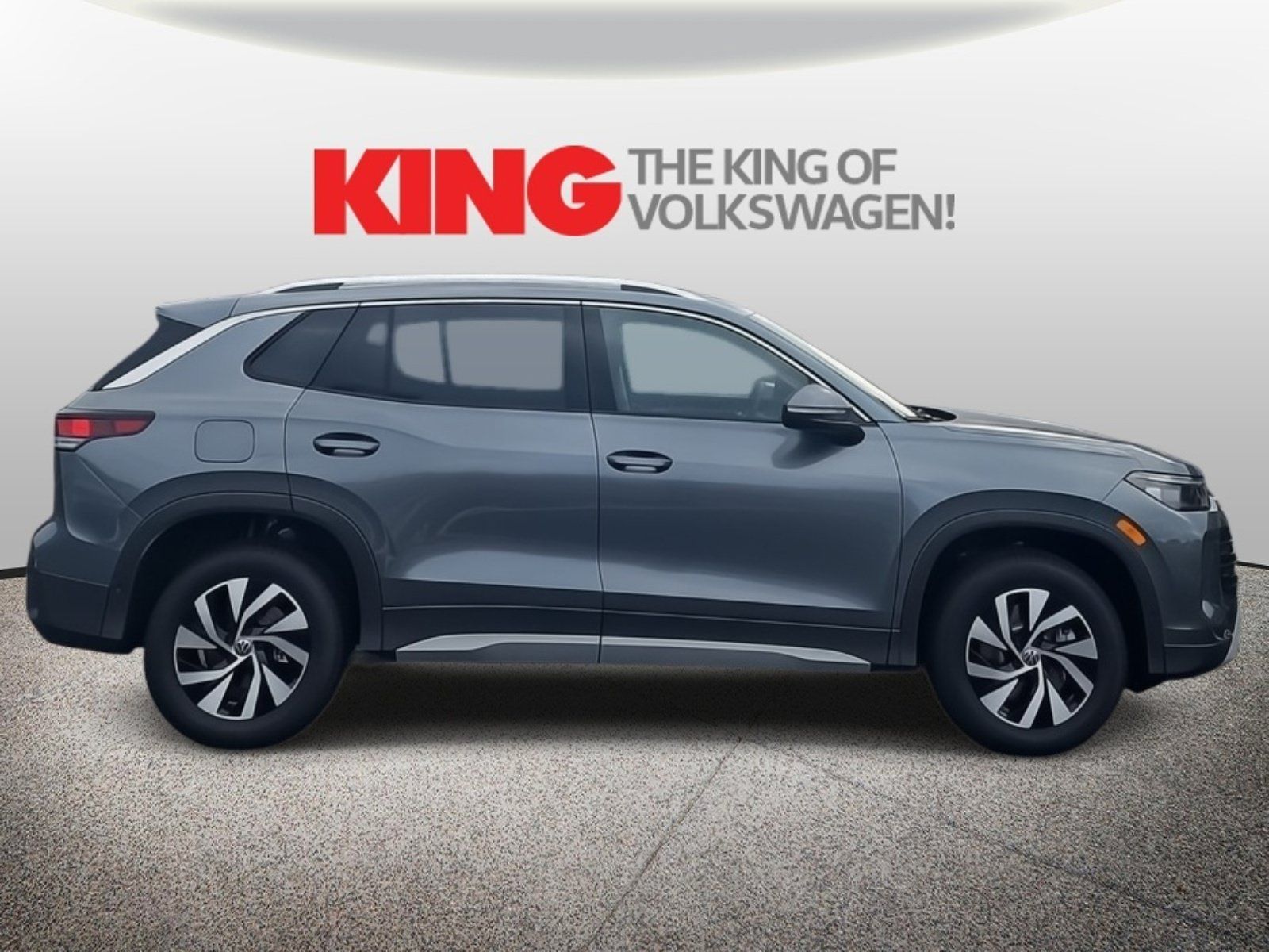 New 2026 Volkswagen Tiguan S AWD/4WD image 2