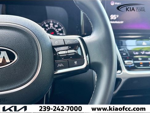 Certified 2021 Kia Sorento SX image 39