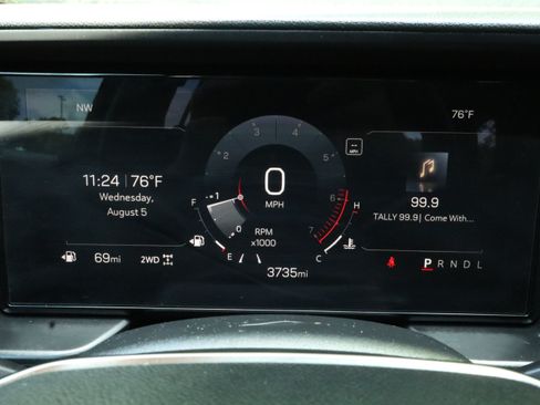 Used 2026 GMC Terrain AT4 w/ Convenience Package III AWD/4WD image 32